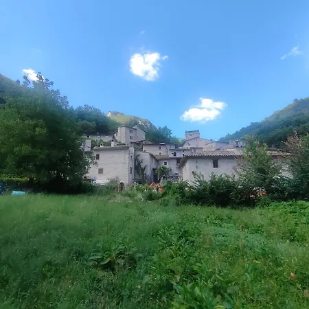 Umbria Valnerina , Il Tartuffo, Sulla Via Di Francesco Apartamento Scheggino
